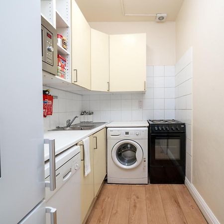 Cozy Maisonette Near Abbey Road London Eksteriør billede